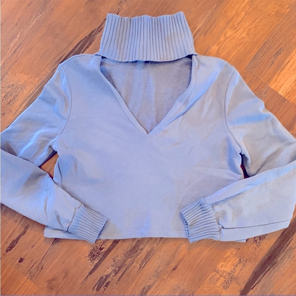 π« ZARA Cutout Ribbed Knit Turtleneck Collar Cropped Sweatshirt | S - Picture 7 of 9
